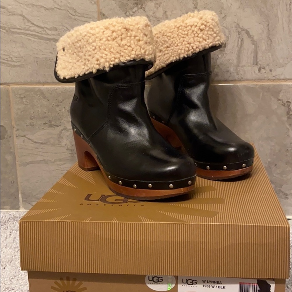 UGG womens boots